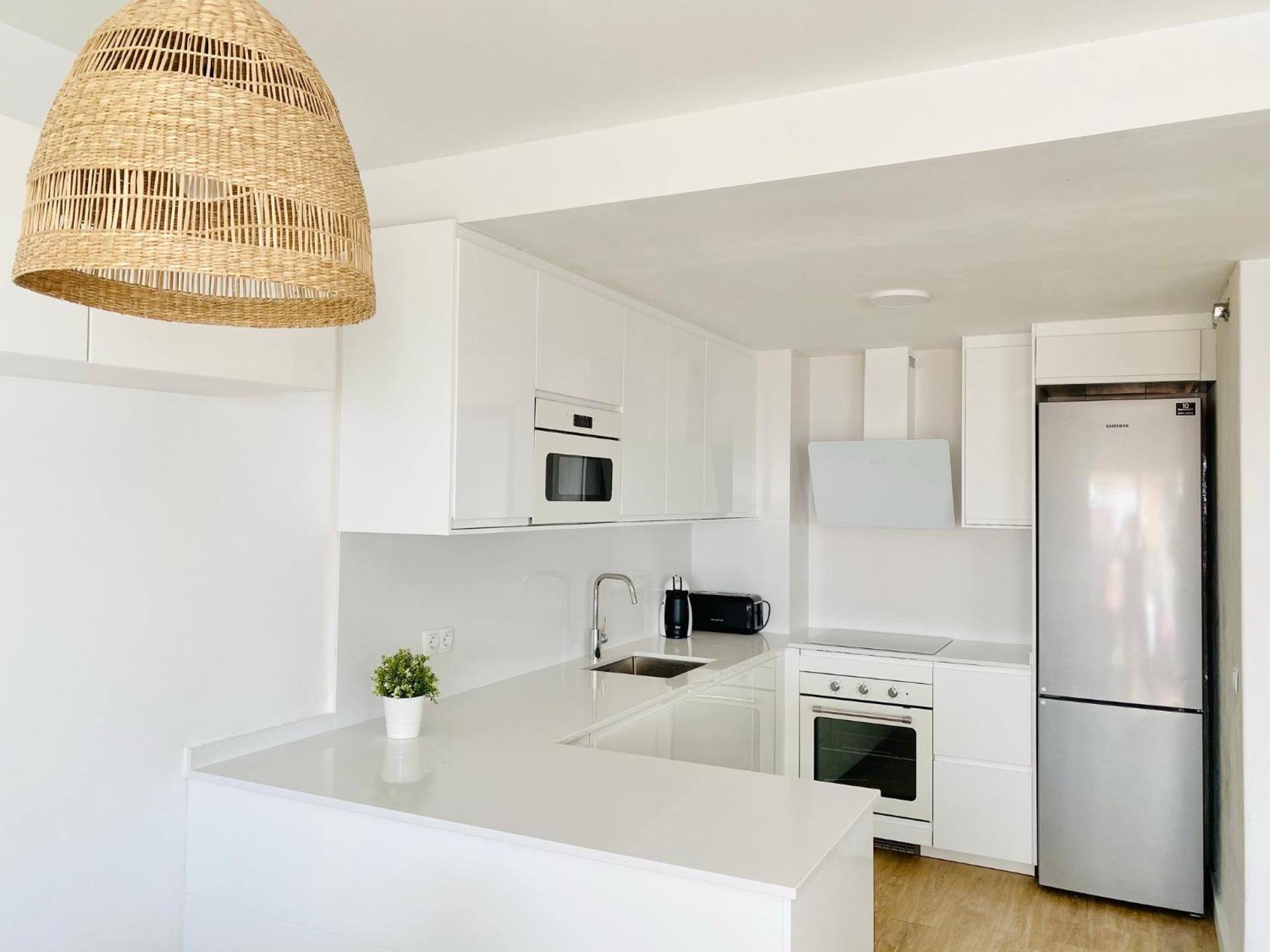 Ático con Vistas al Mar a un Paso del Centro