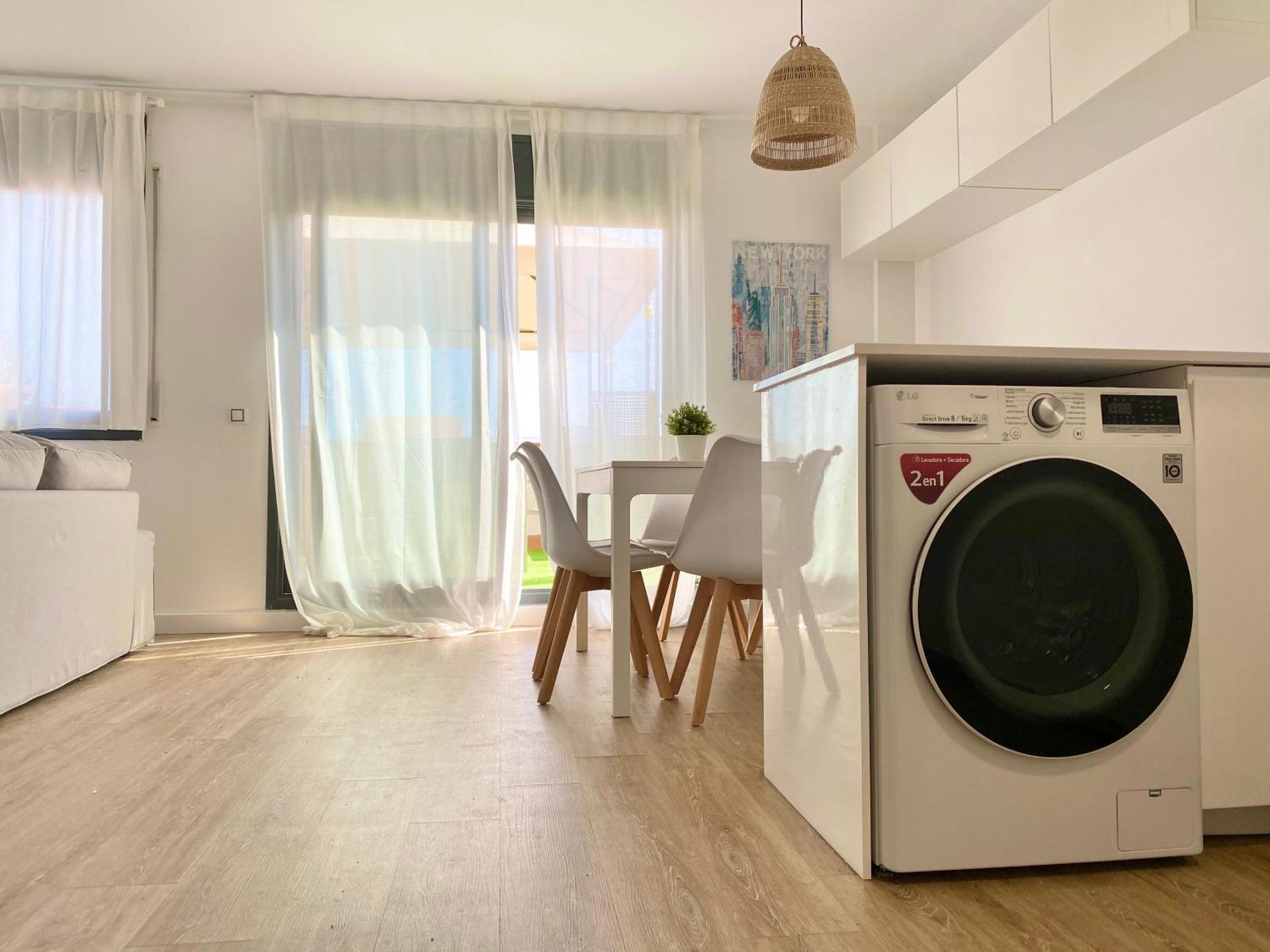 Ático con Vistas al Mar a un Paso del Centro