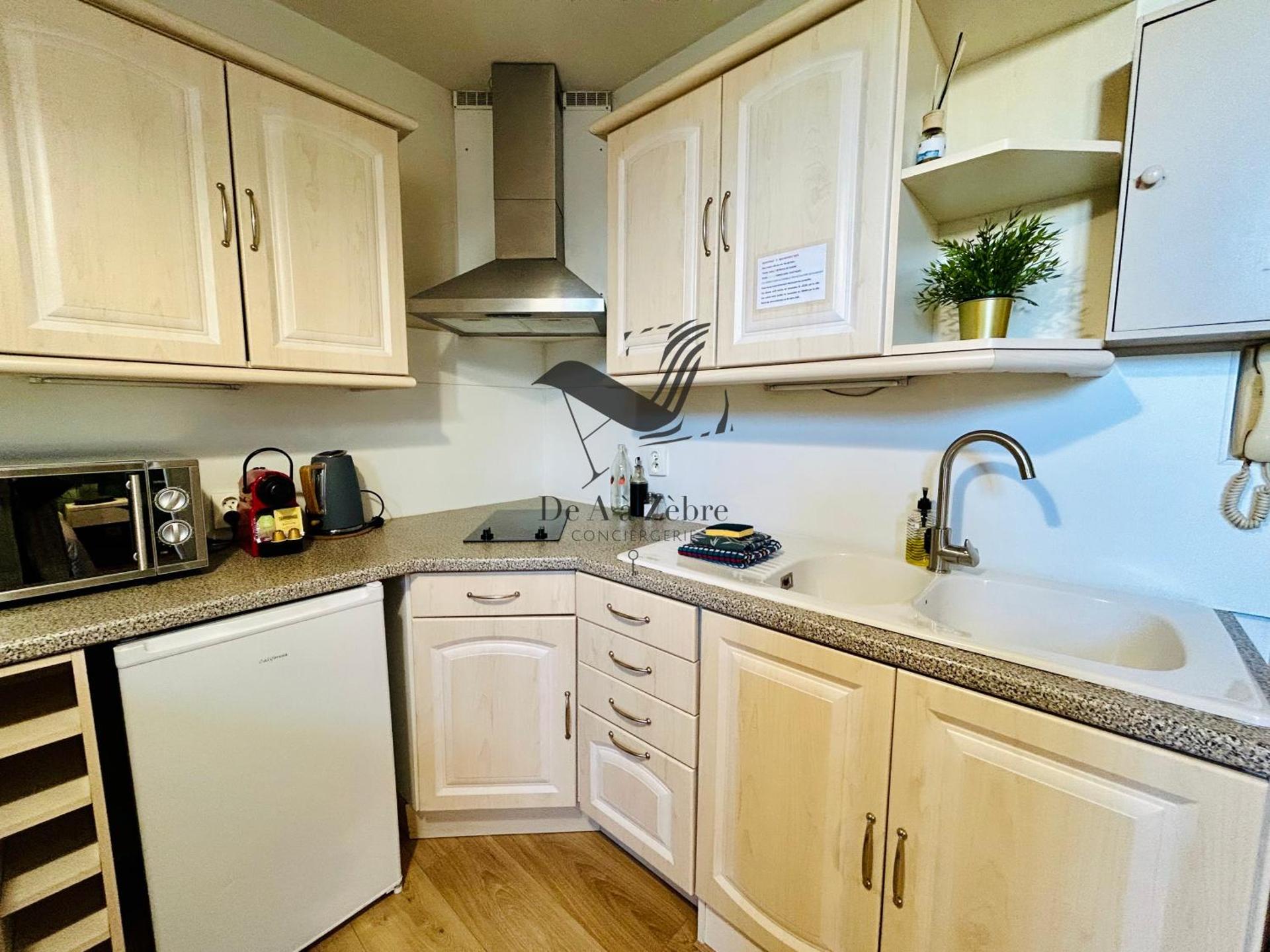 L'Authentique - Situé en face des thermes et tout proche du coeur de ville