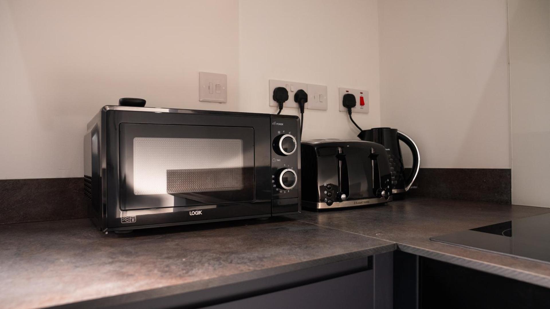 Prestige Stays Cardiff Modern 1-Bed Apartment near City Centre Wi-Fi & Lockbox Check-In