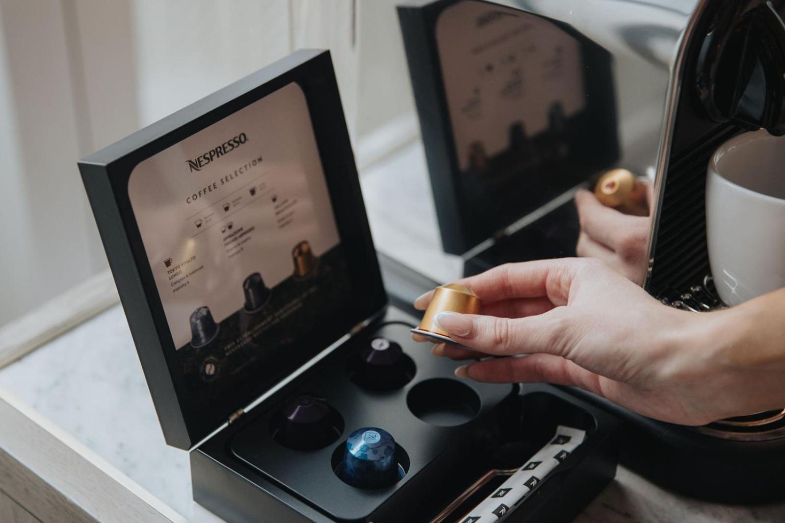 Deluxe Two Queen Room - Dividend Floor