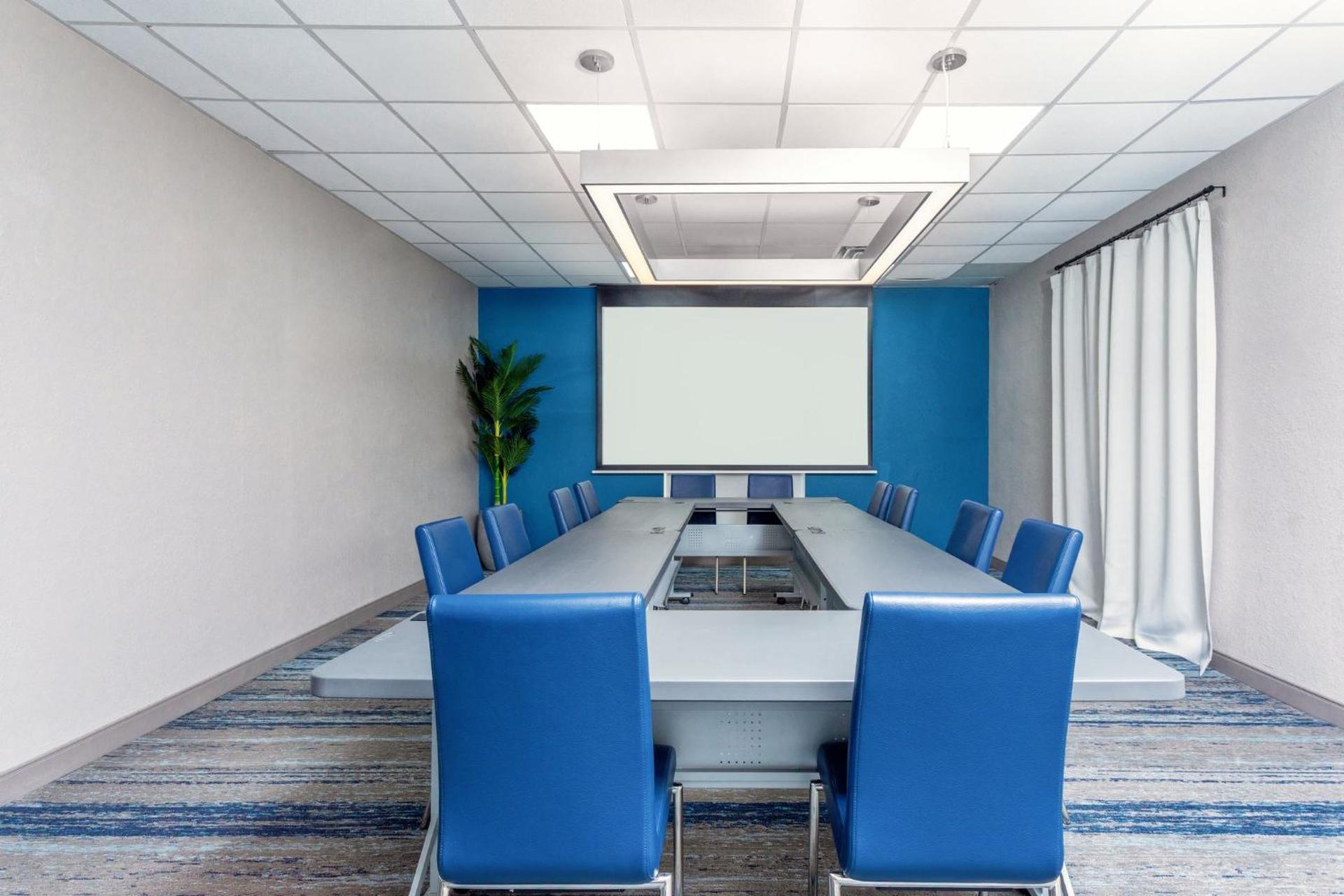 Meeting/conference room