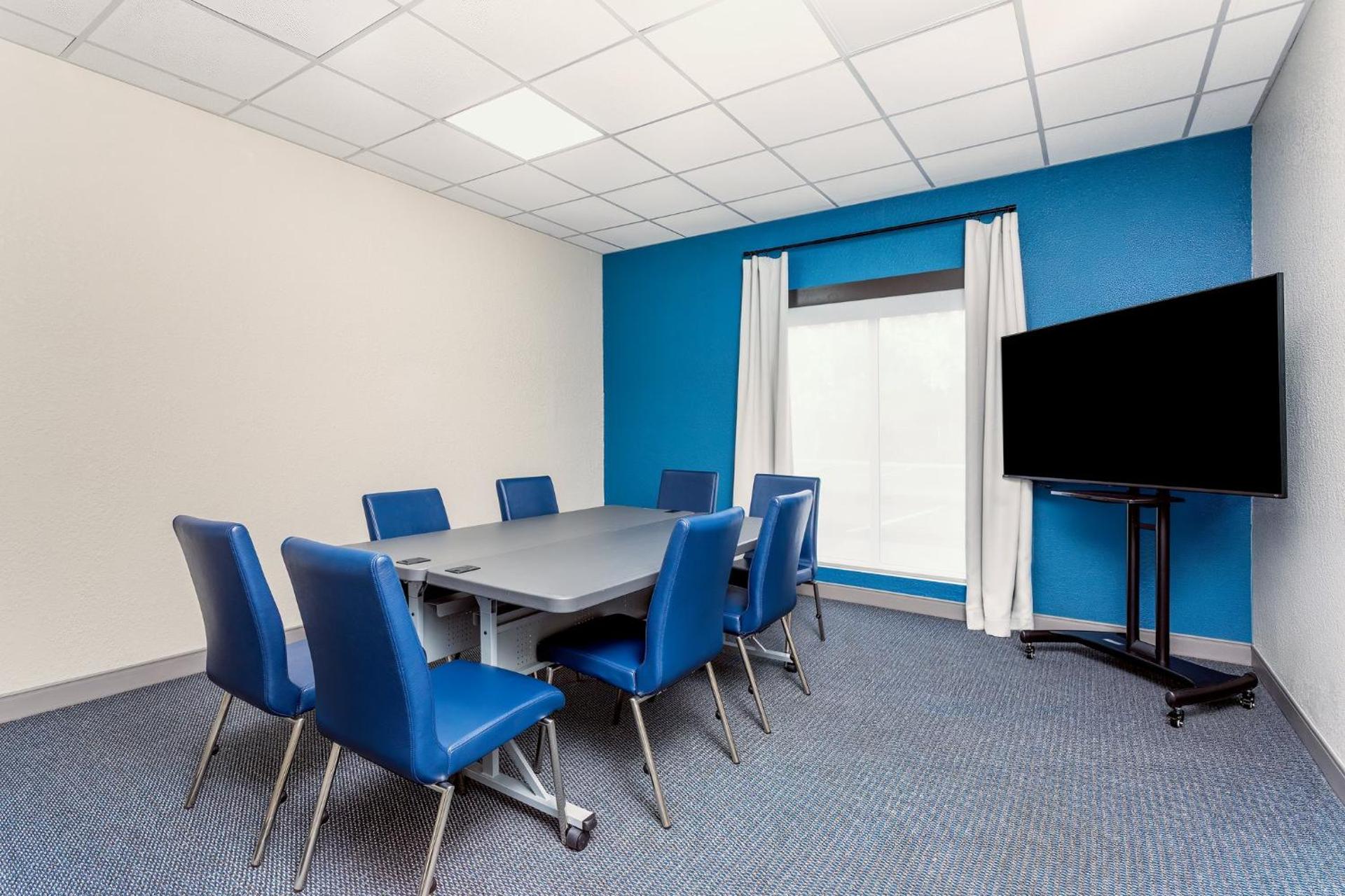 Meeting/conference room