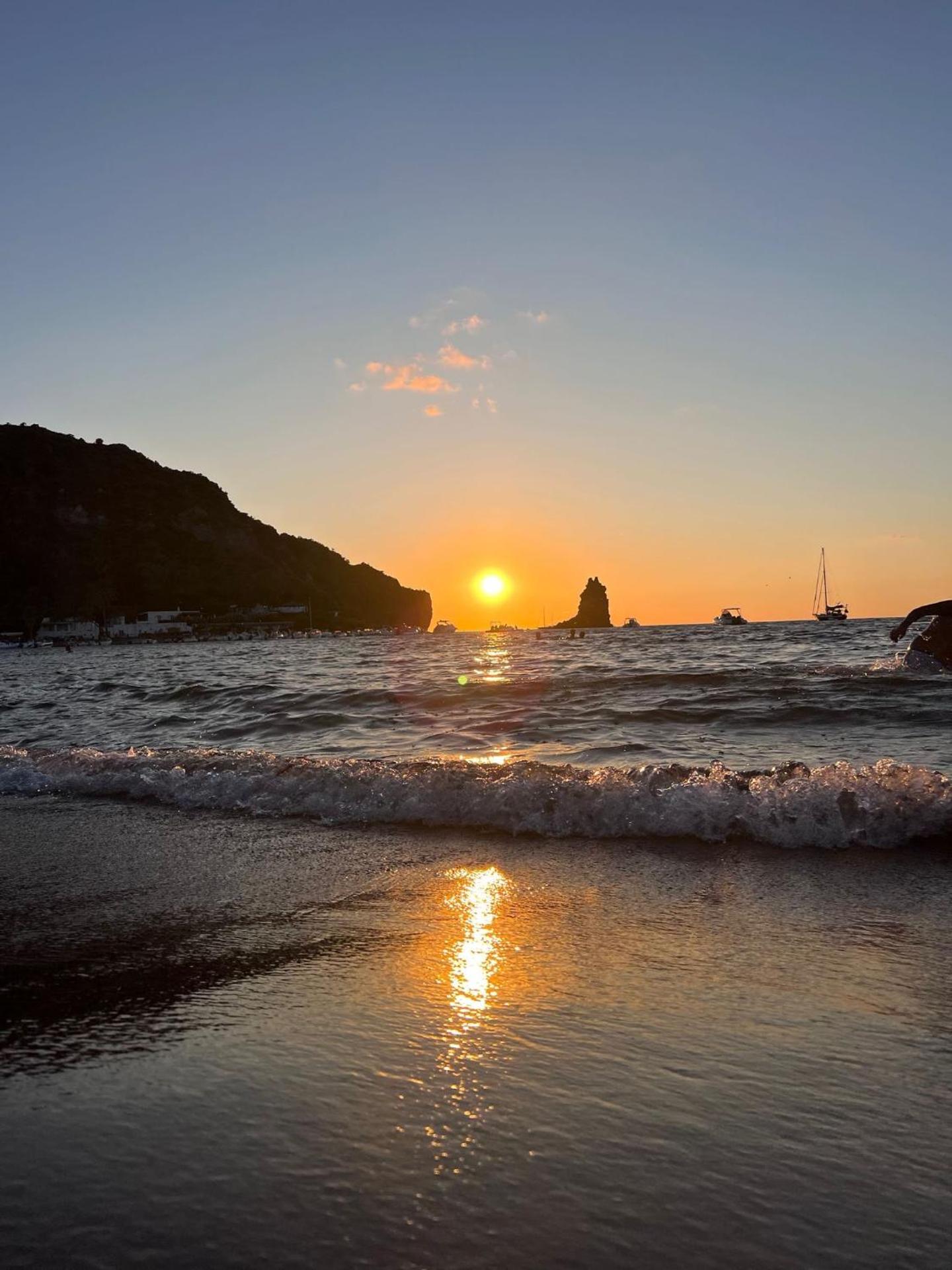Lipari Centro Storico 5 mins from port Casa Celeste