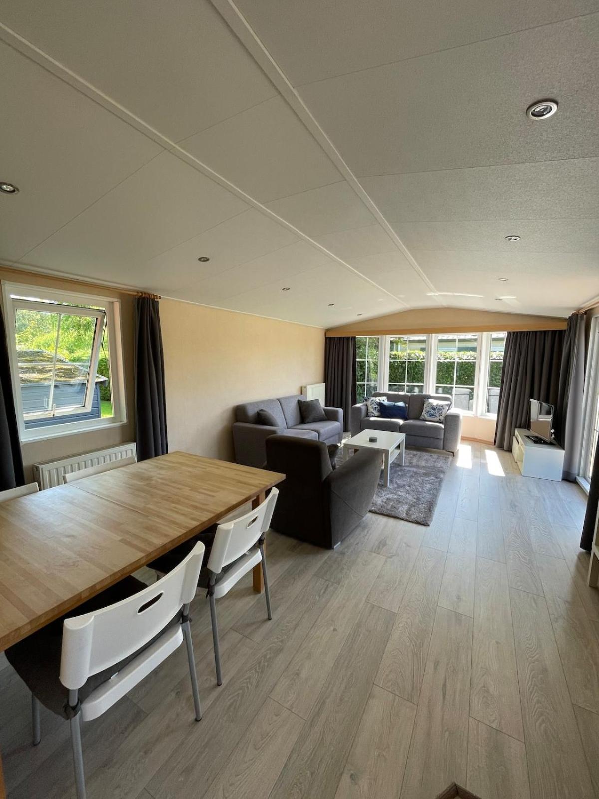 Cozy chalet near beach, dune and forest