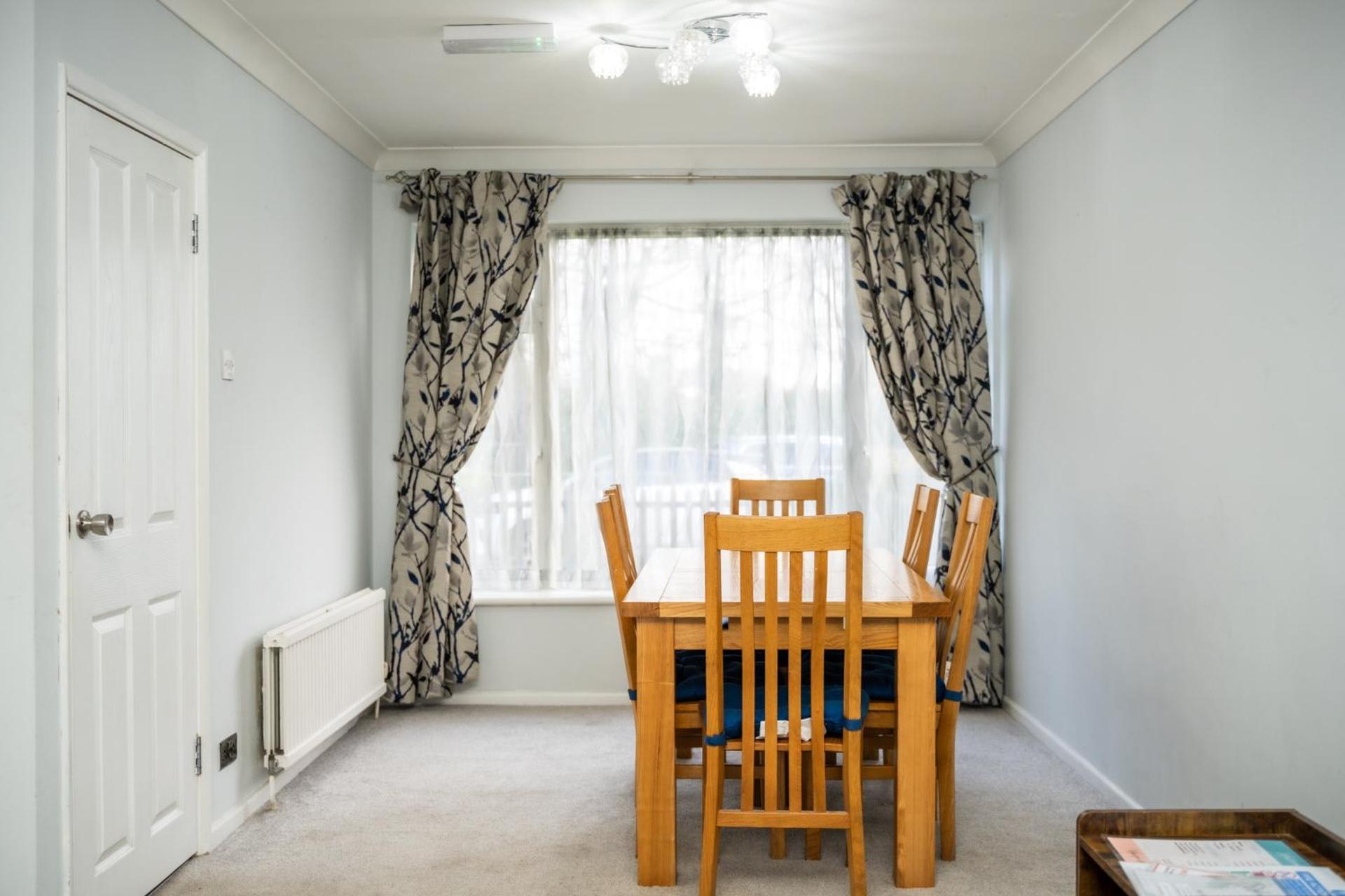 Communal lounge/ TV room