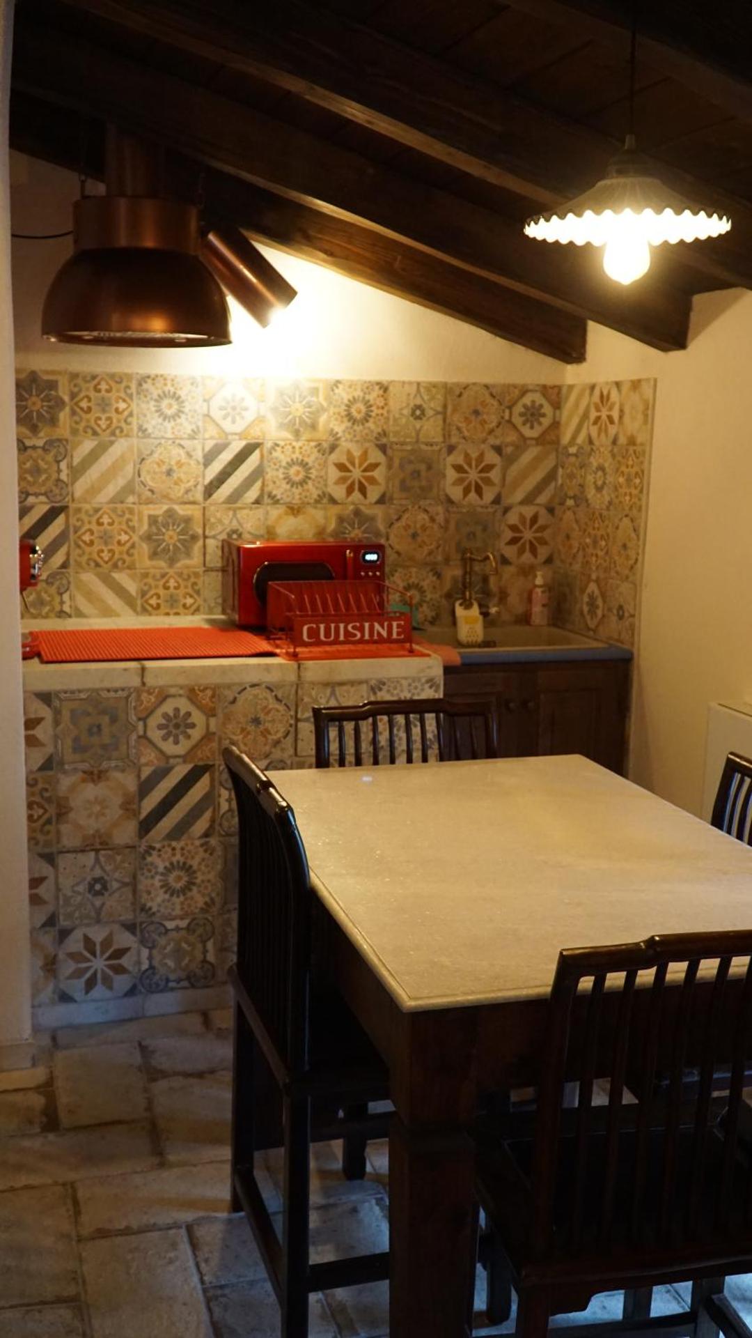 Festina Lente - Guest House