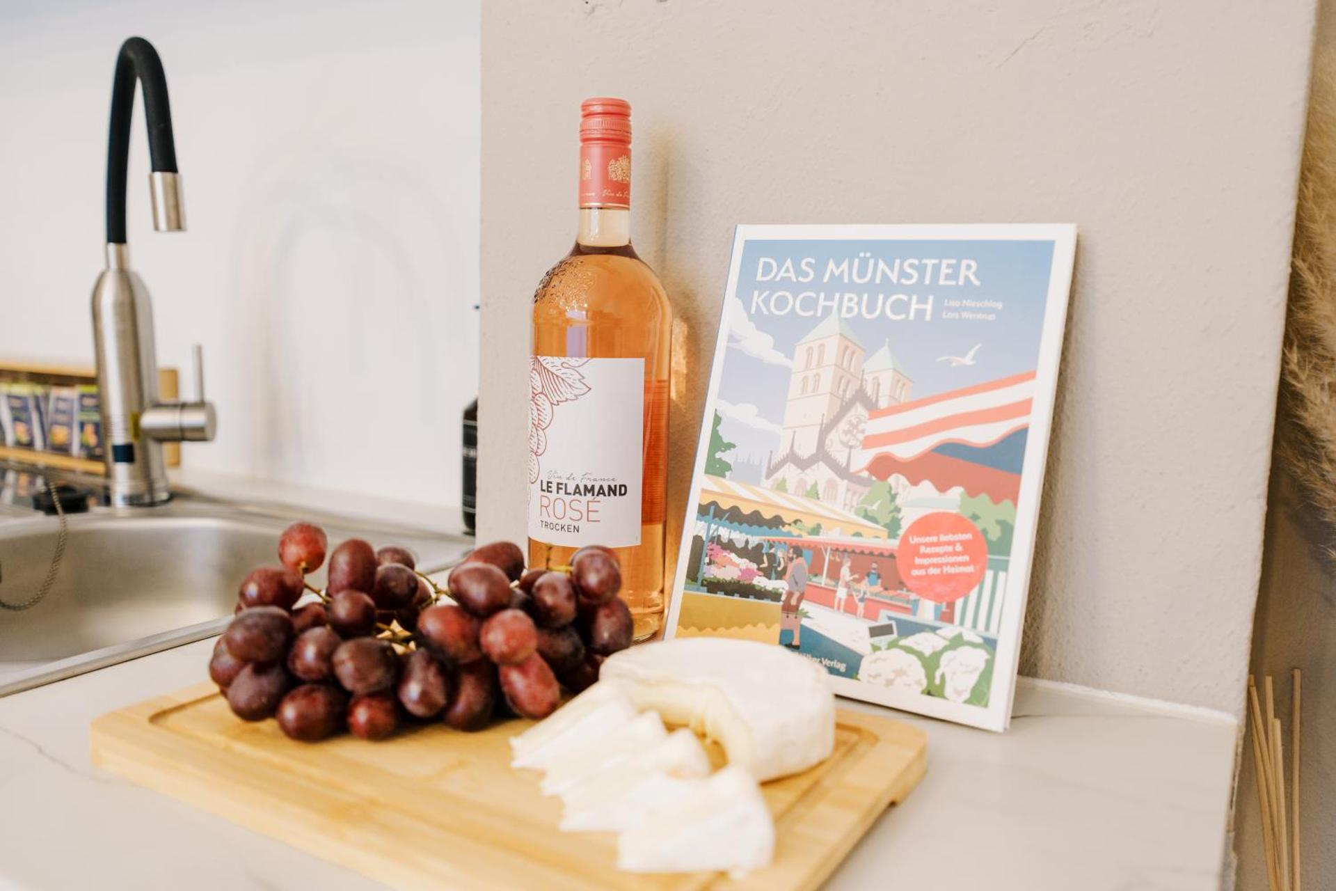 City-Apartment Kreuzviertel-Lädchen-60 qm