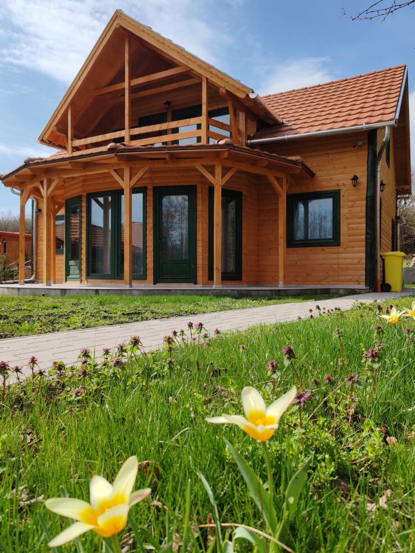 Faház Wellness Apartman Demjén