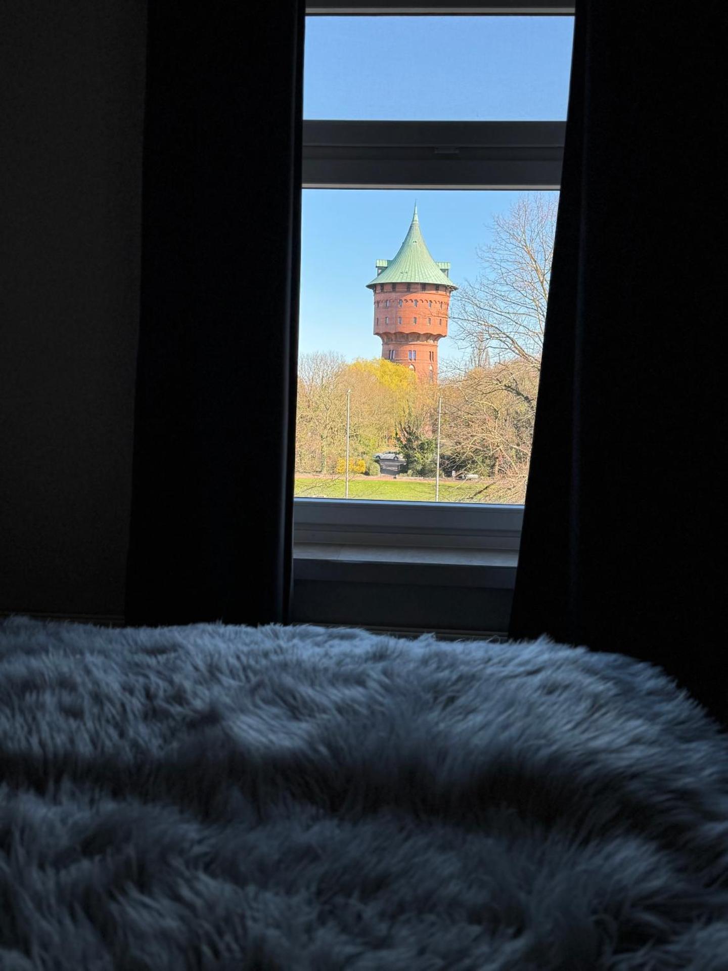 Pier 1 bis 4 gmütliche Zimmer mit Boxspringbett