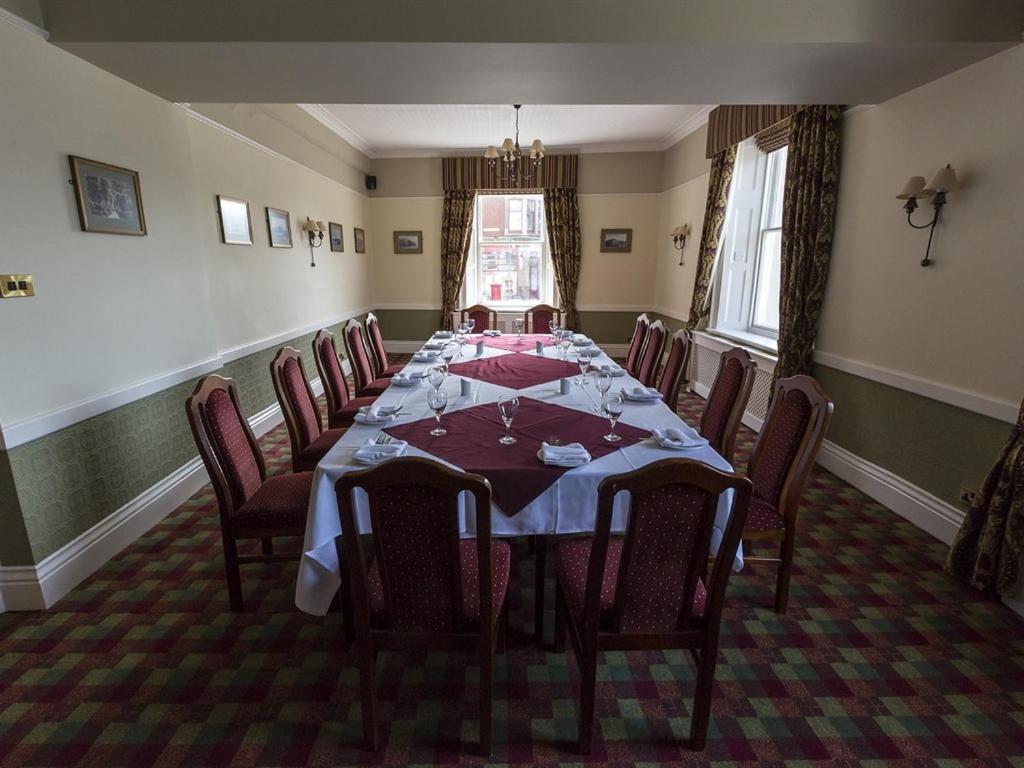 Meeting/conference room