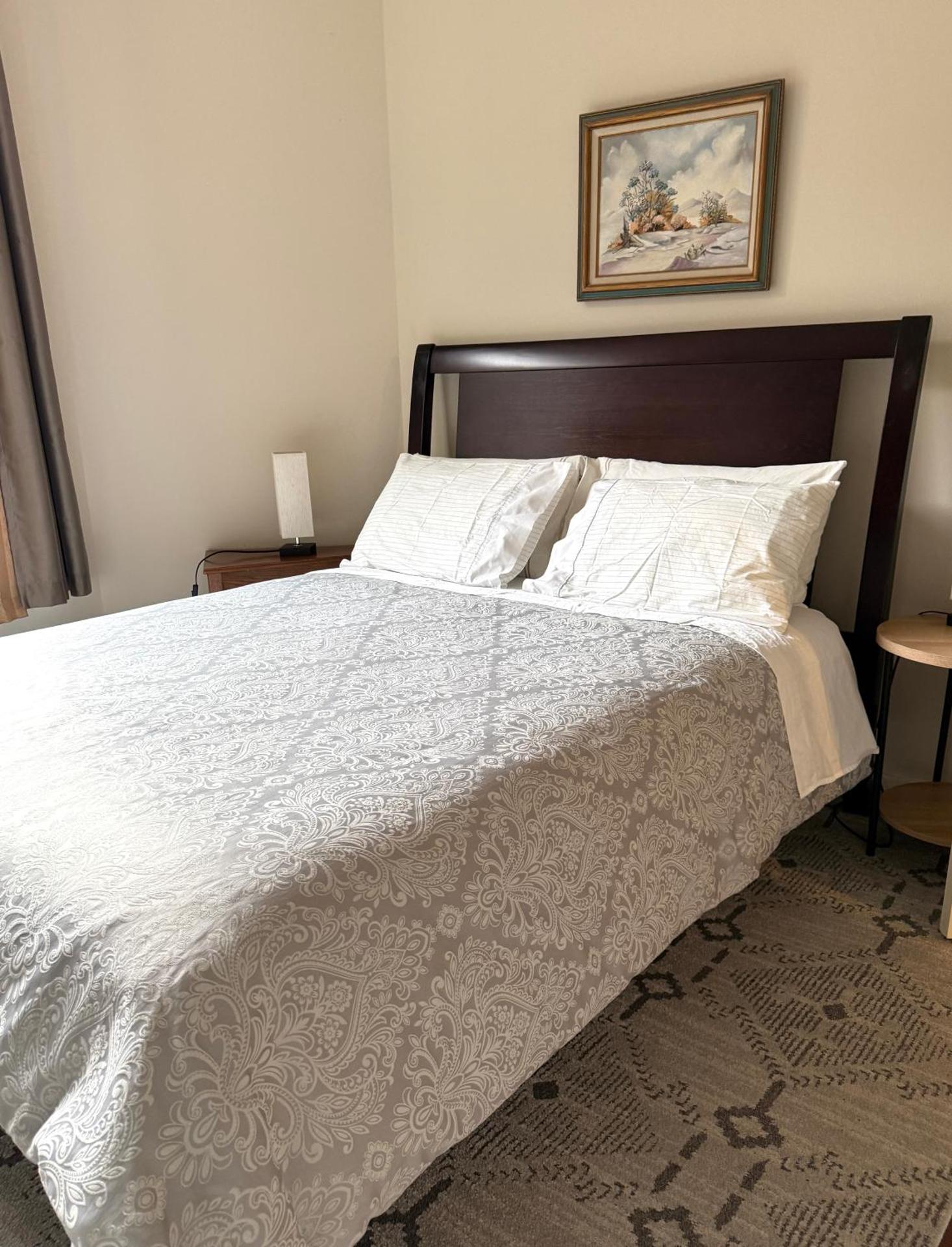 Cozy home nearby most attractions Seattle center