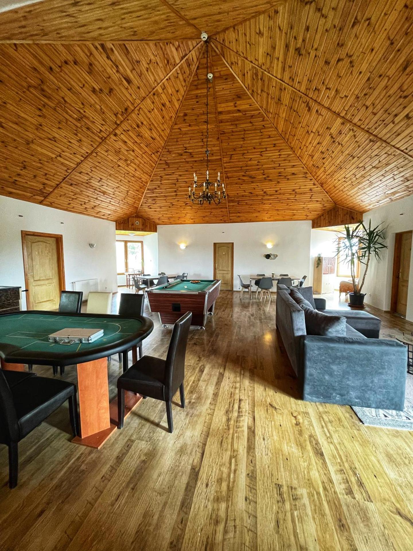 Kancsal Harcsa Panzió és Halászcsárda