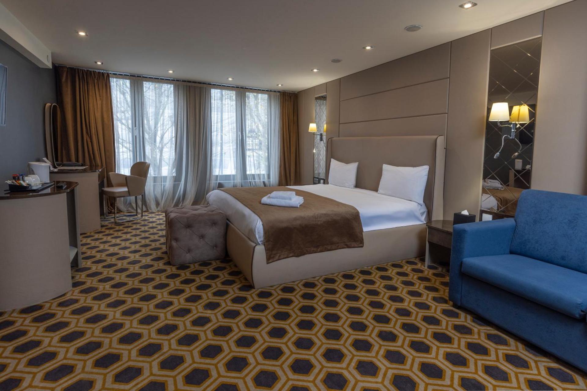 Family Room with sofa bed