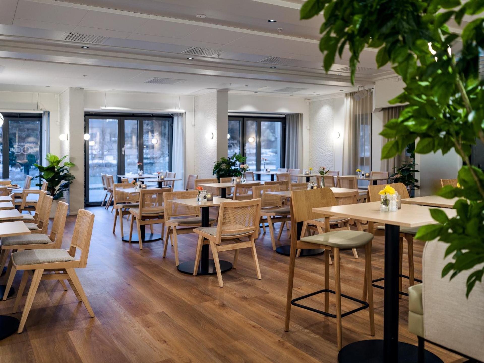 Restaurant/places to eat