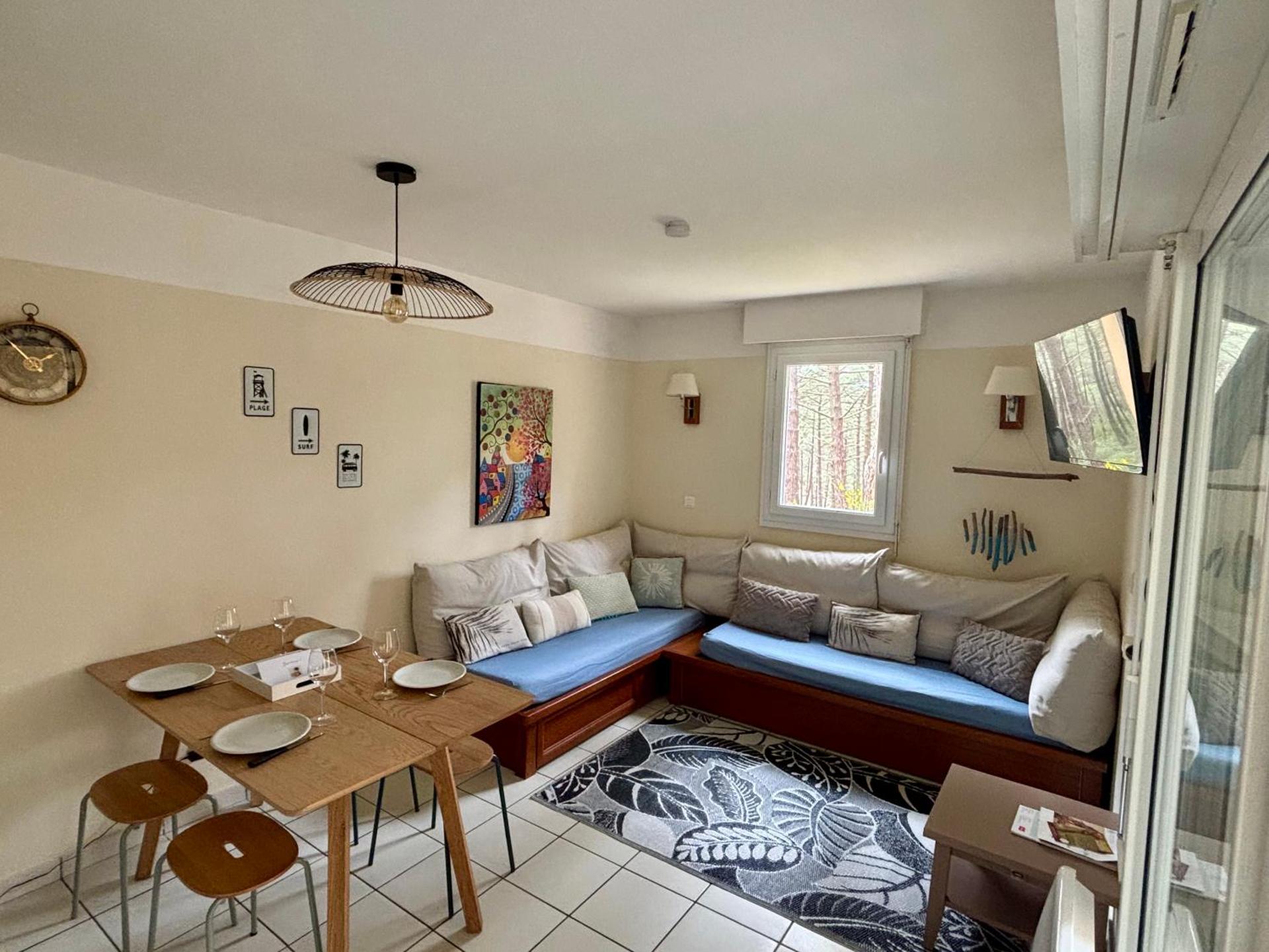 Résidence Les Grands Pins - T2 avec piscine