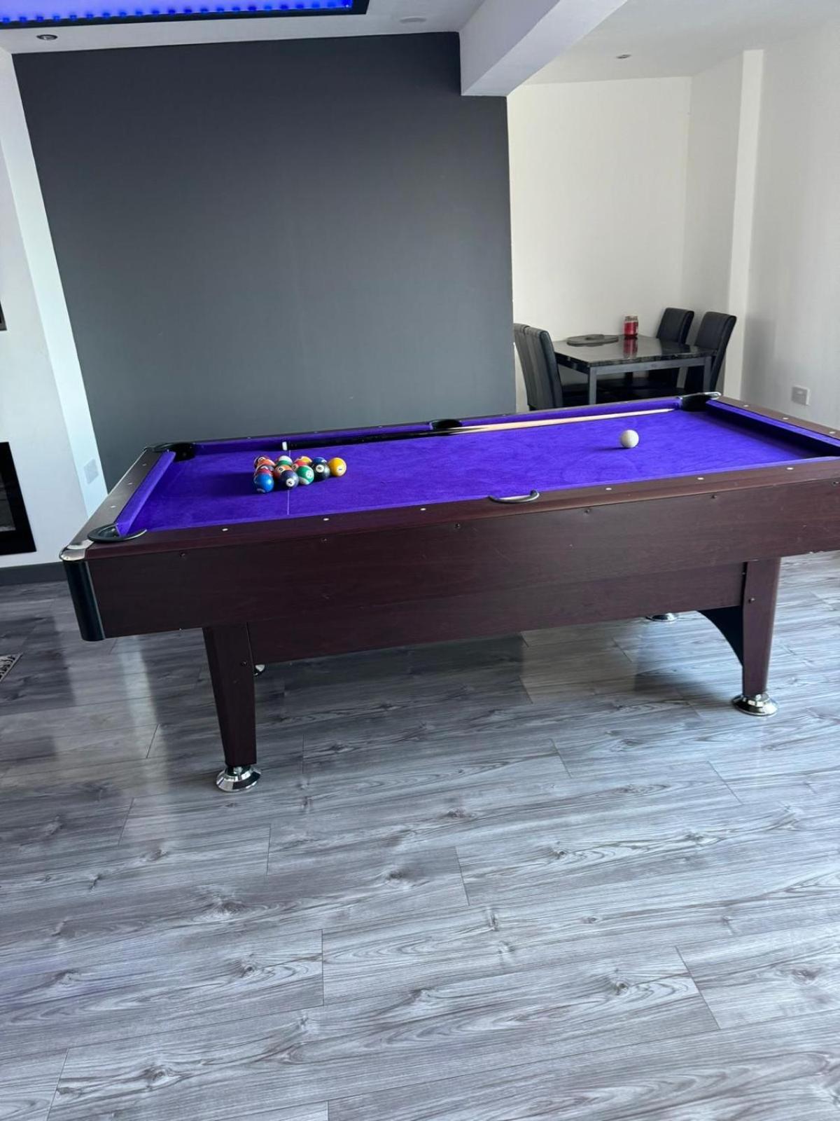 Waterfront luxury apartment