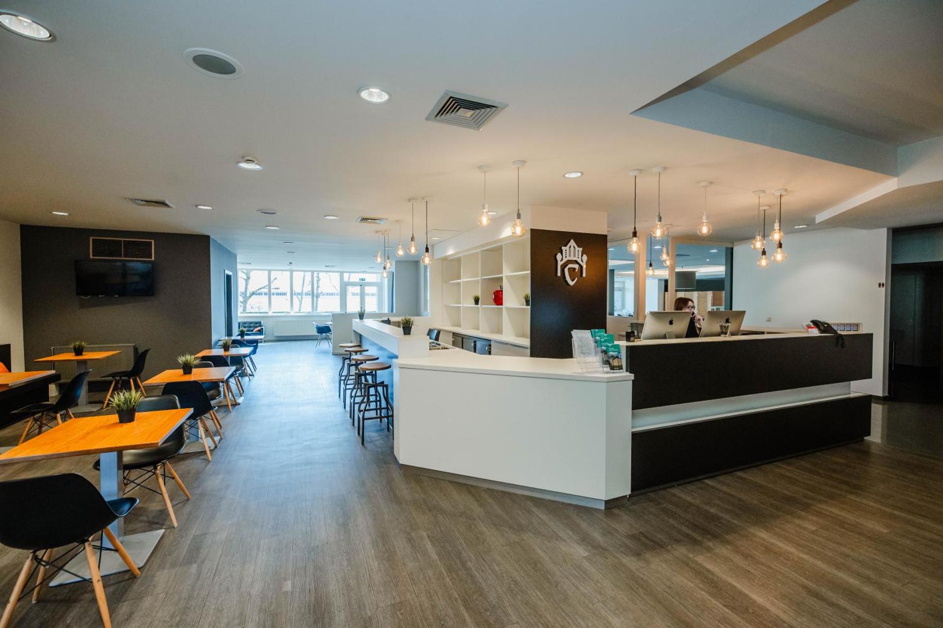 Communal lounge/ TV room