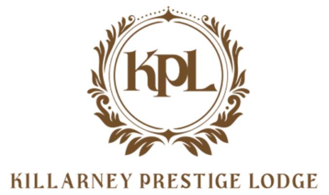 Luxury Eleven Bedroom House Sleeps 23 5-10 mins walk from town Centre