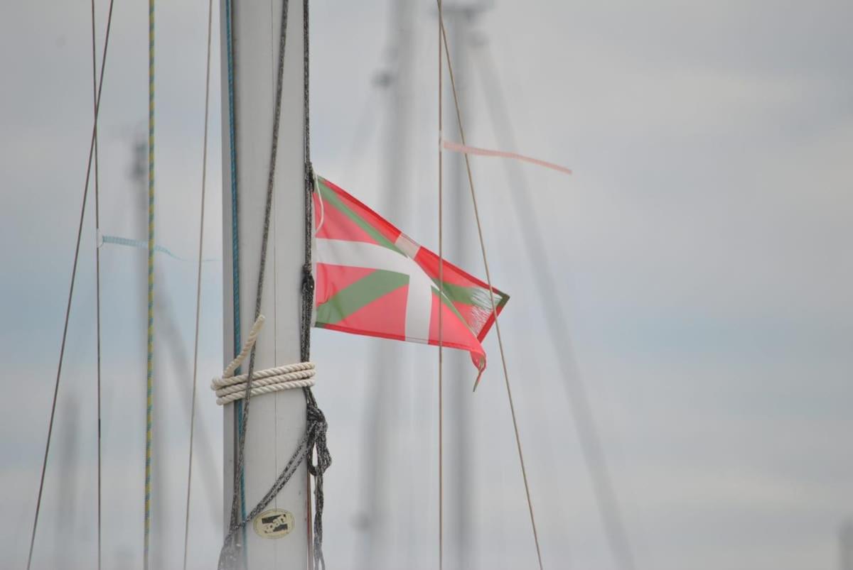Bateau au coeur d'Hendaye