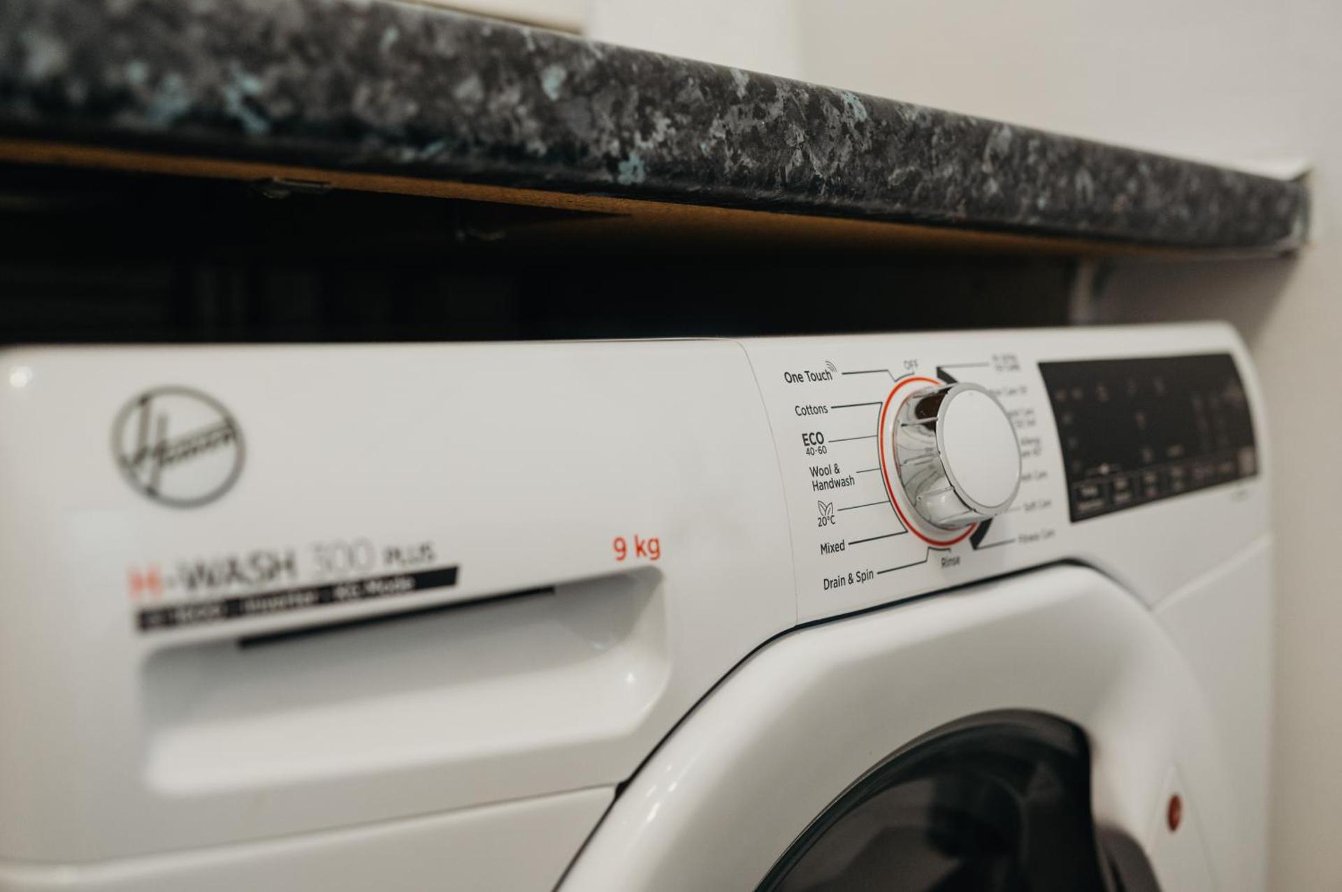 Charming Apartment by the Sea