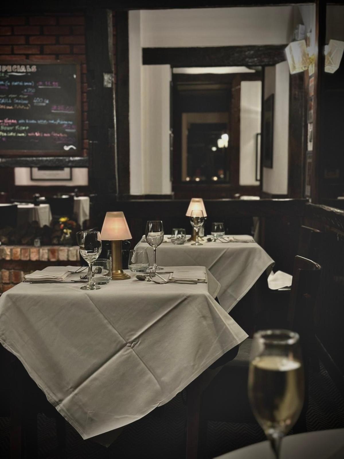 Restaurant/places to eat