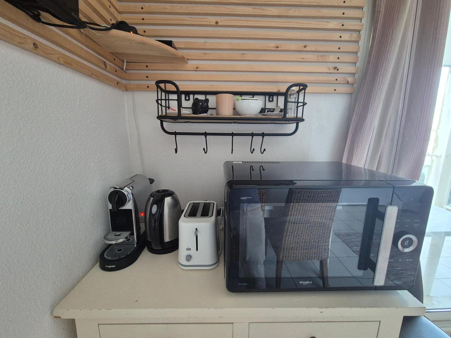 Coffee/tea facilities