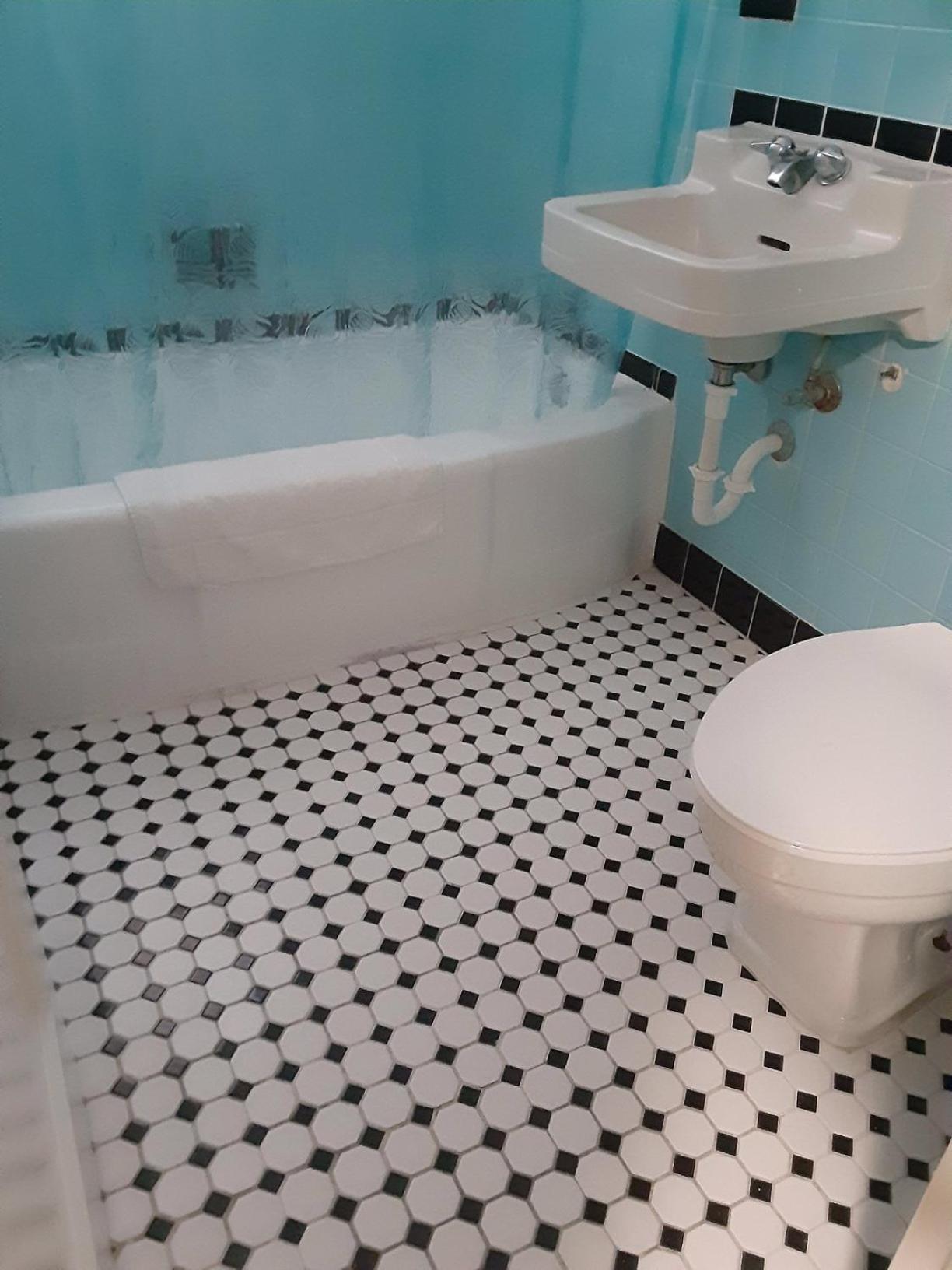 Deluxe Queen Room with Two Queen Beds