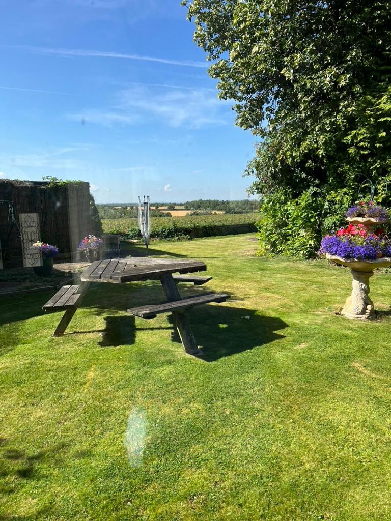 RolandsCroft Guest House