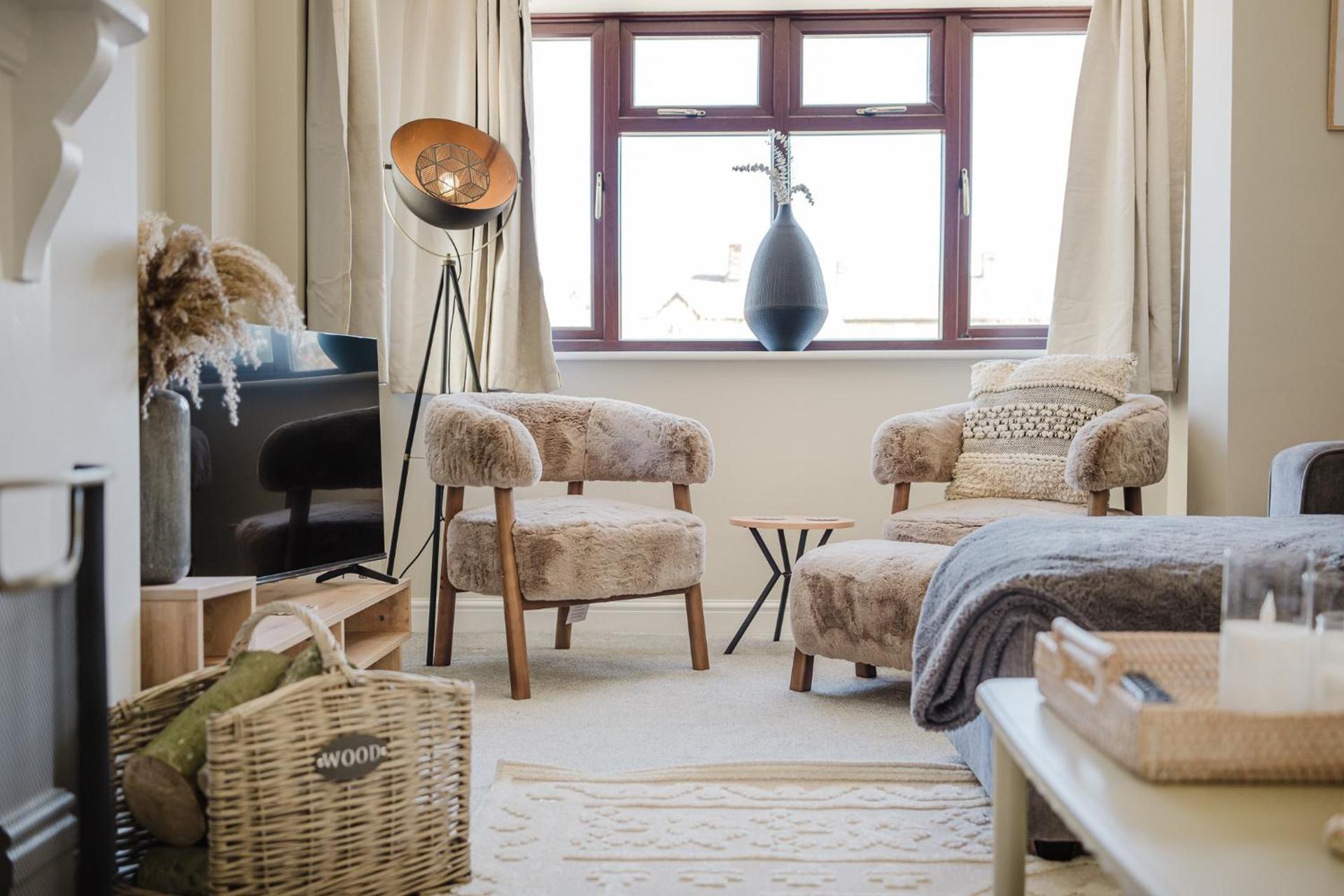 Beautiful 4 Bedroom Cotswolds Home near Woodstock!