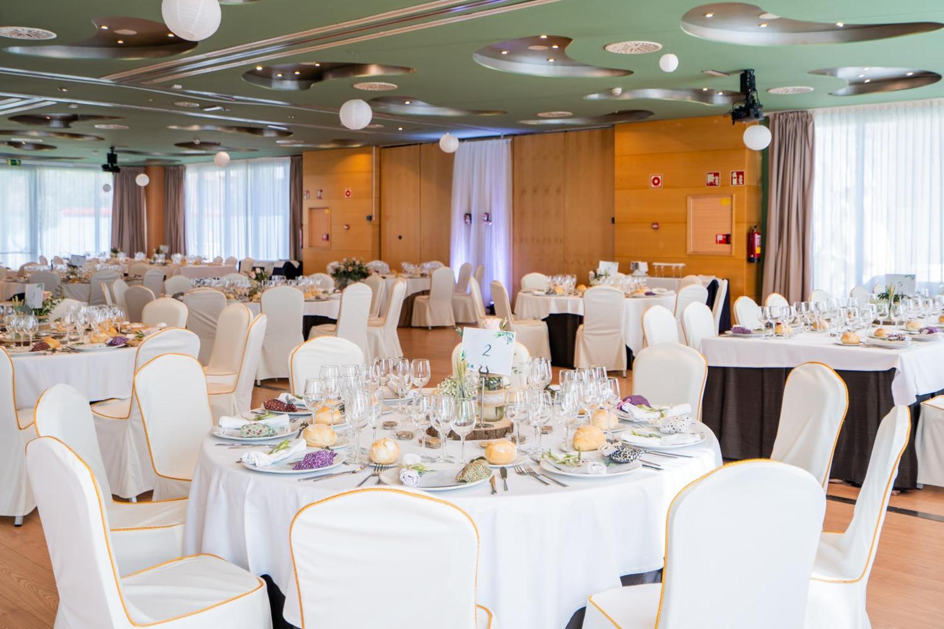 Banquet/Function facilities