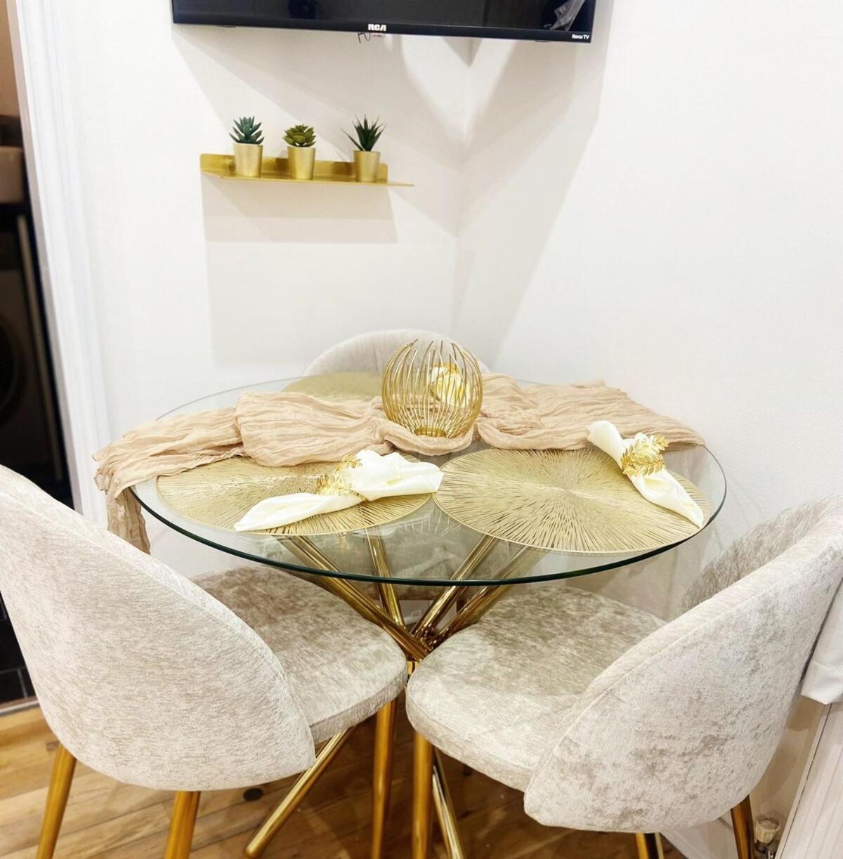 Beautiful Apartment In Hackney