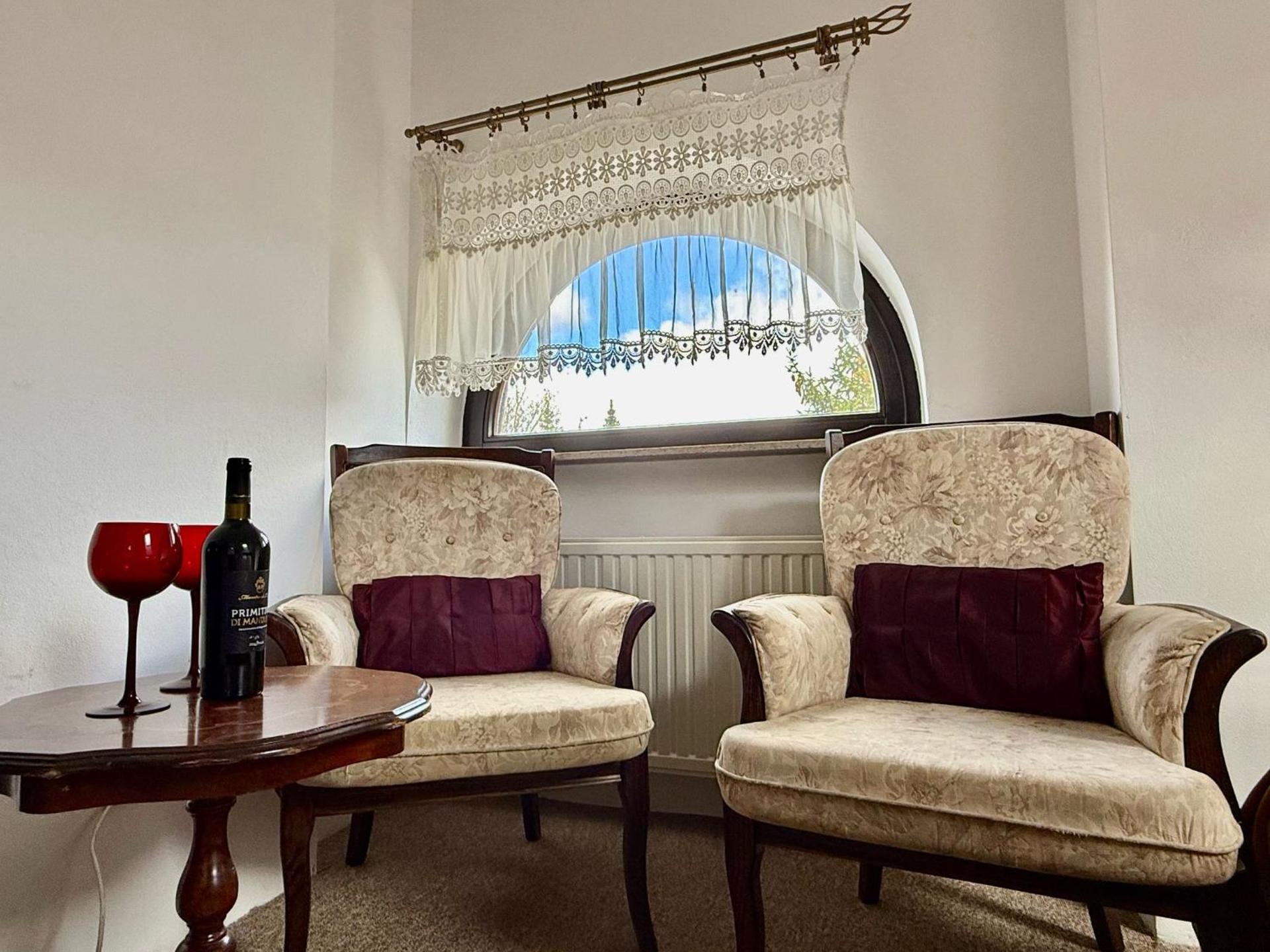 EASY RENT Apartments - Willa Alba