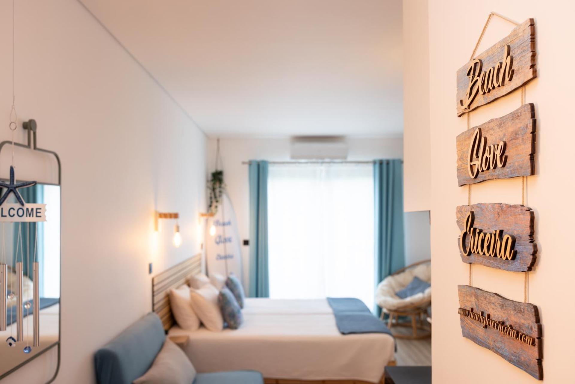 Beach Glove Ericeira III