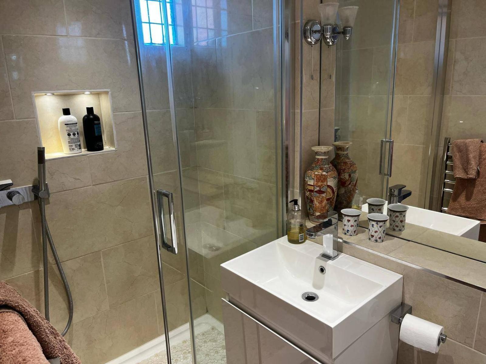 Bramble Bank 'CartShed'-1 Bed Cottage-Sleeps 2