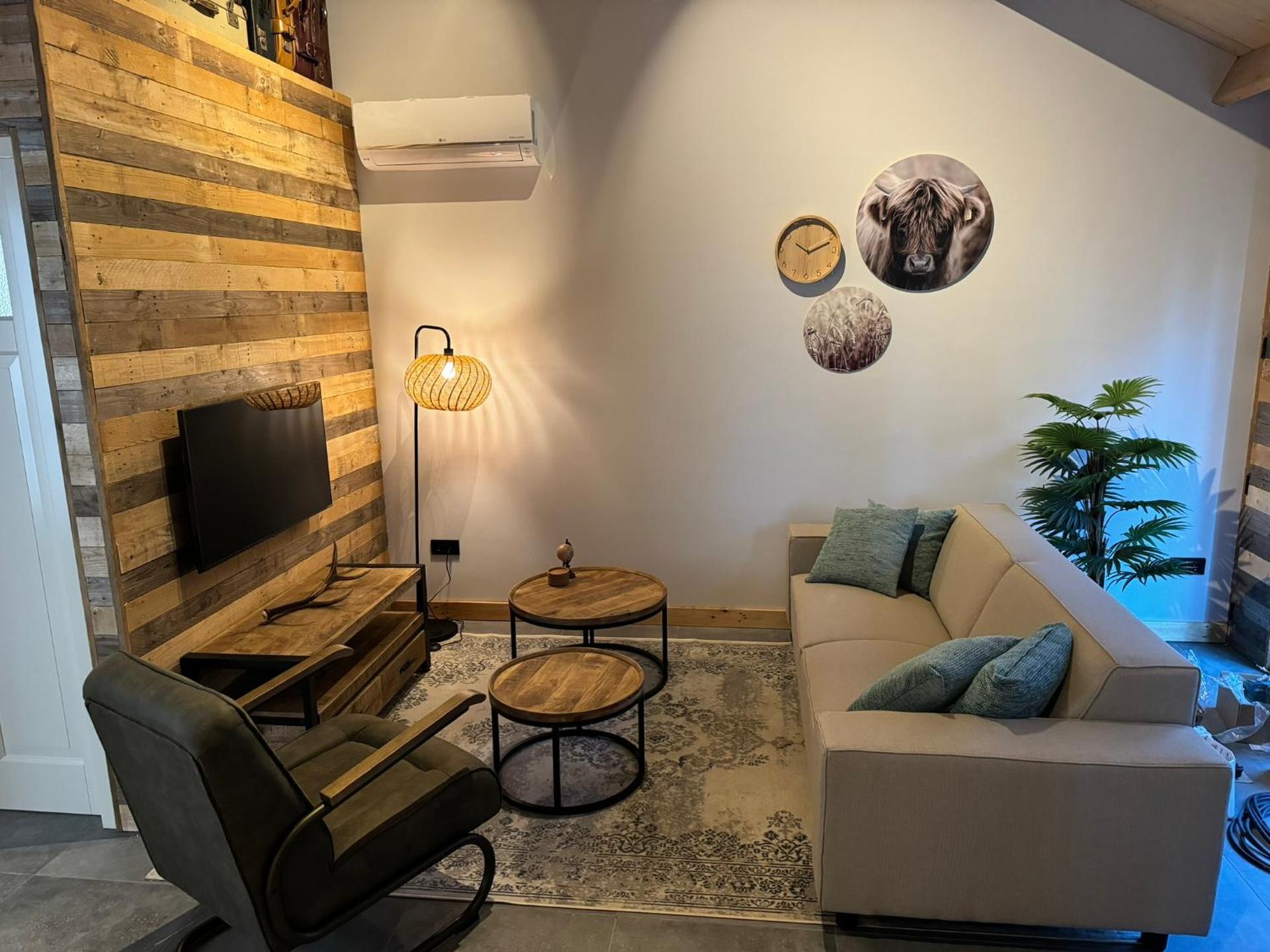 HoeveLieshout - Lux 4 persoons platteland appartement