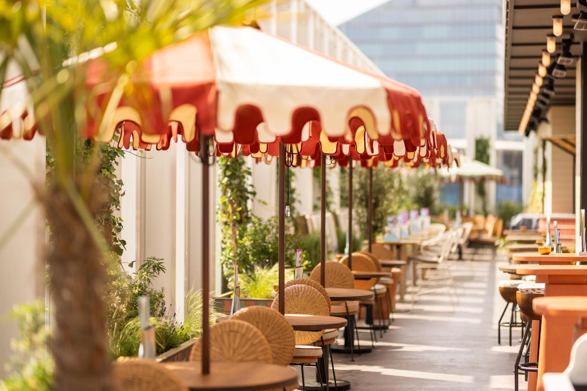 Restaurant/places to eat