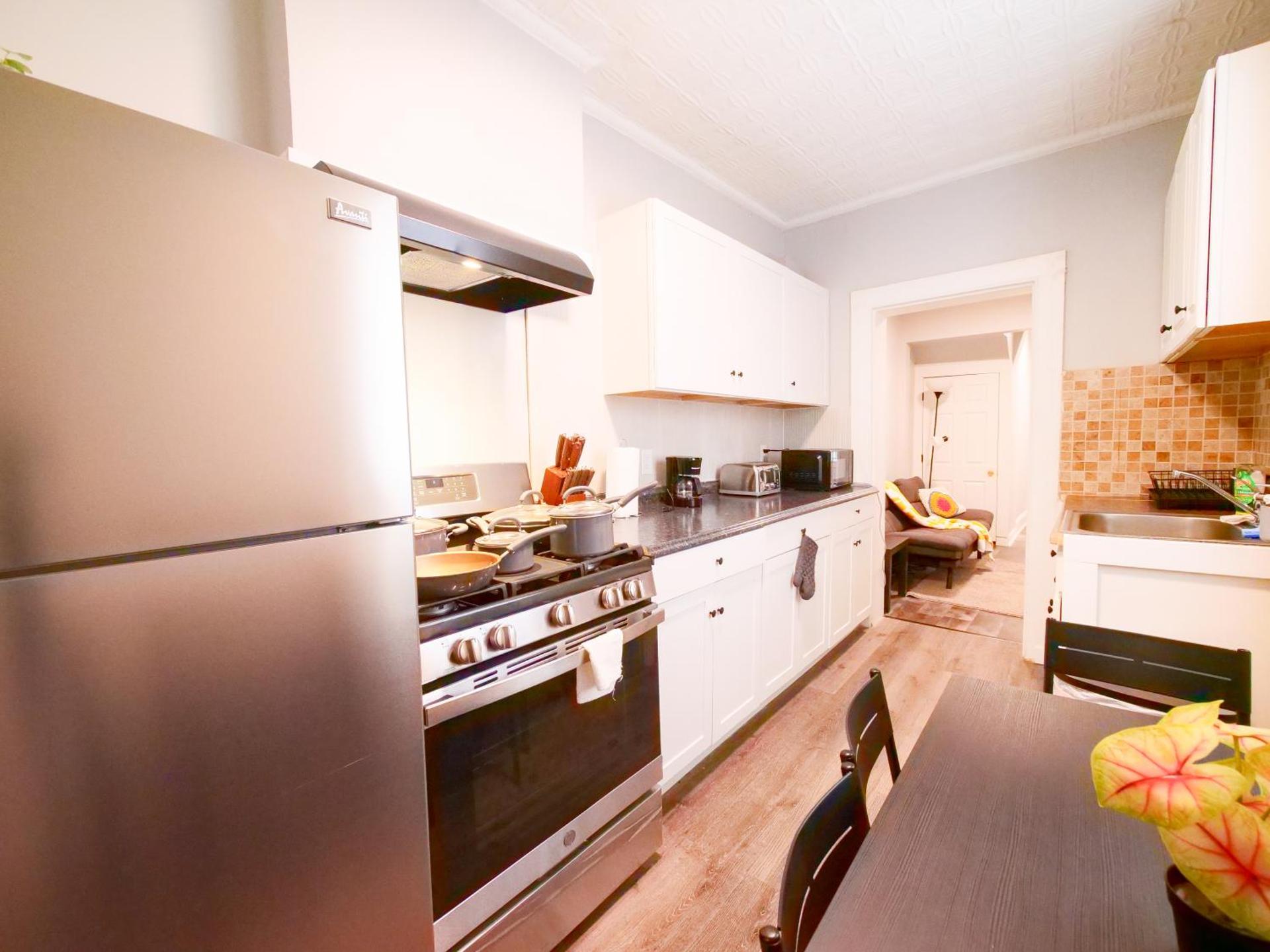 Serene Two-Bedroom Retreat - close to NYC