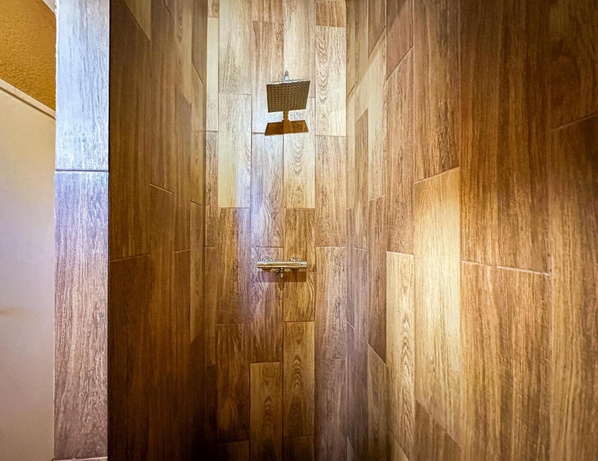 Aranyeső Apartmanházak No.1