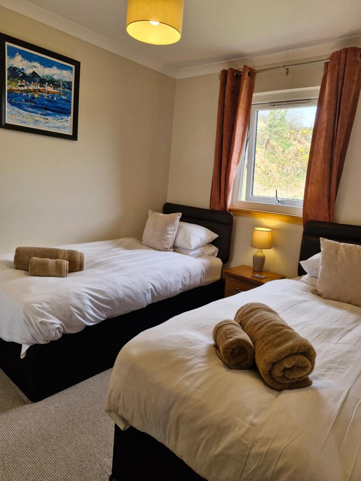 Kings Reach - Crinan Cottage