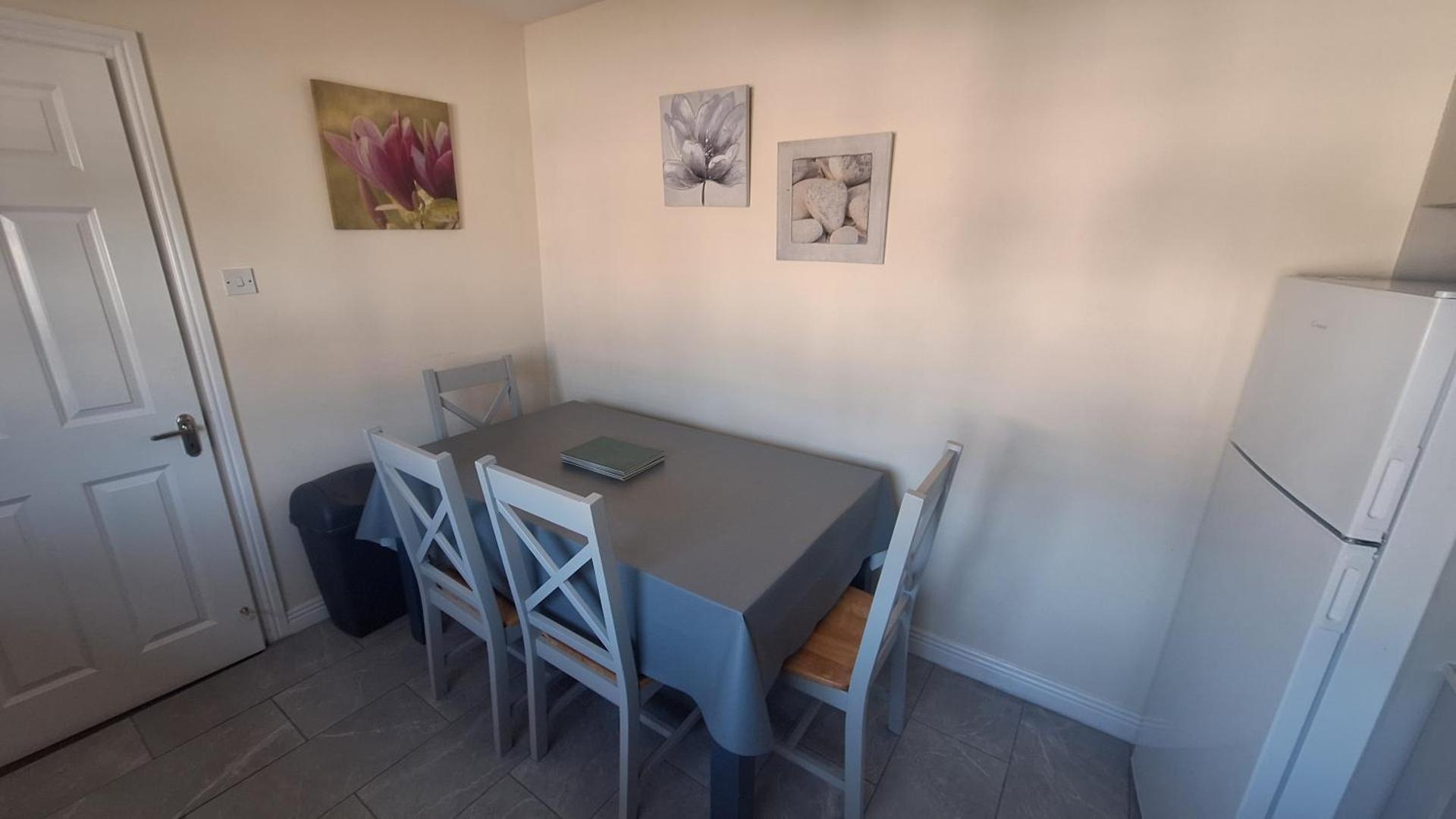 Lios na Mara Lahinch