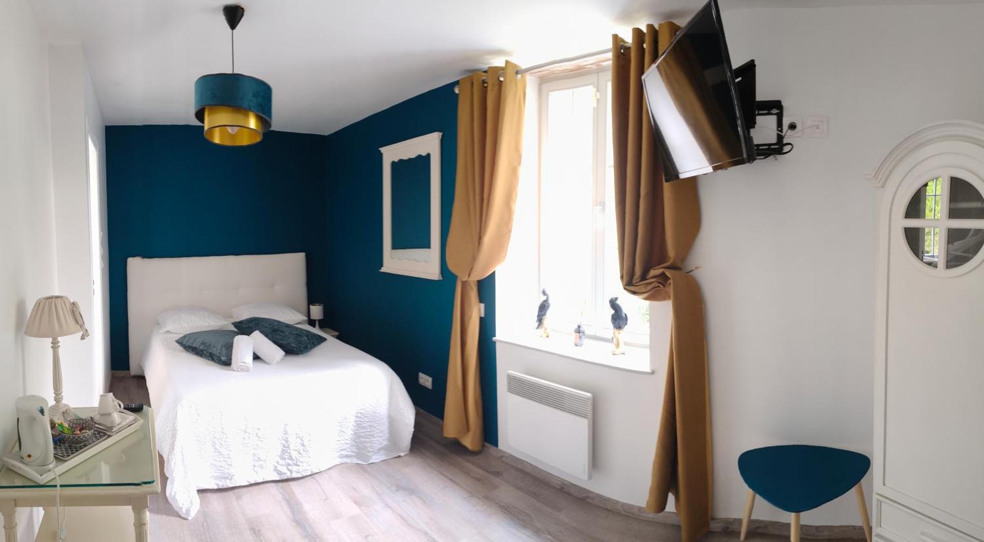 La Fontaine de la Chapinière CW à 5 KM du Zoo Park de Beauval