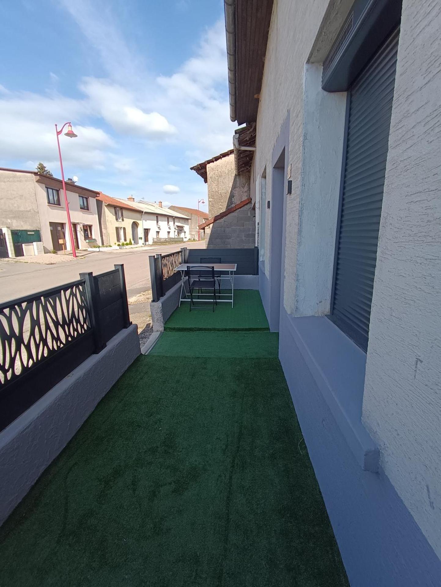 Appartement cosy à Chamagne