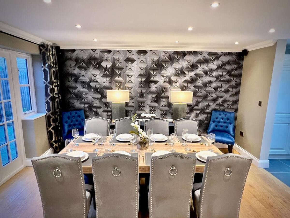 Honey Hill Cottage - 4 Bedroom Detached House