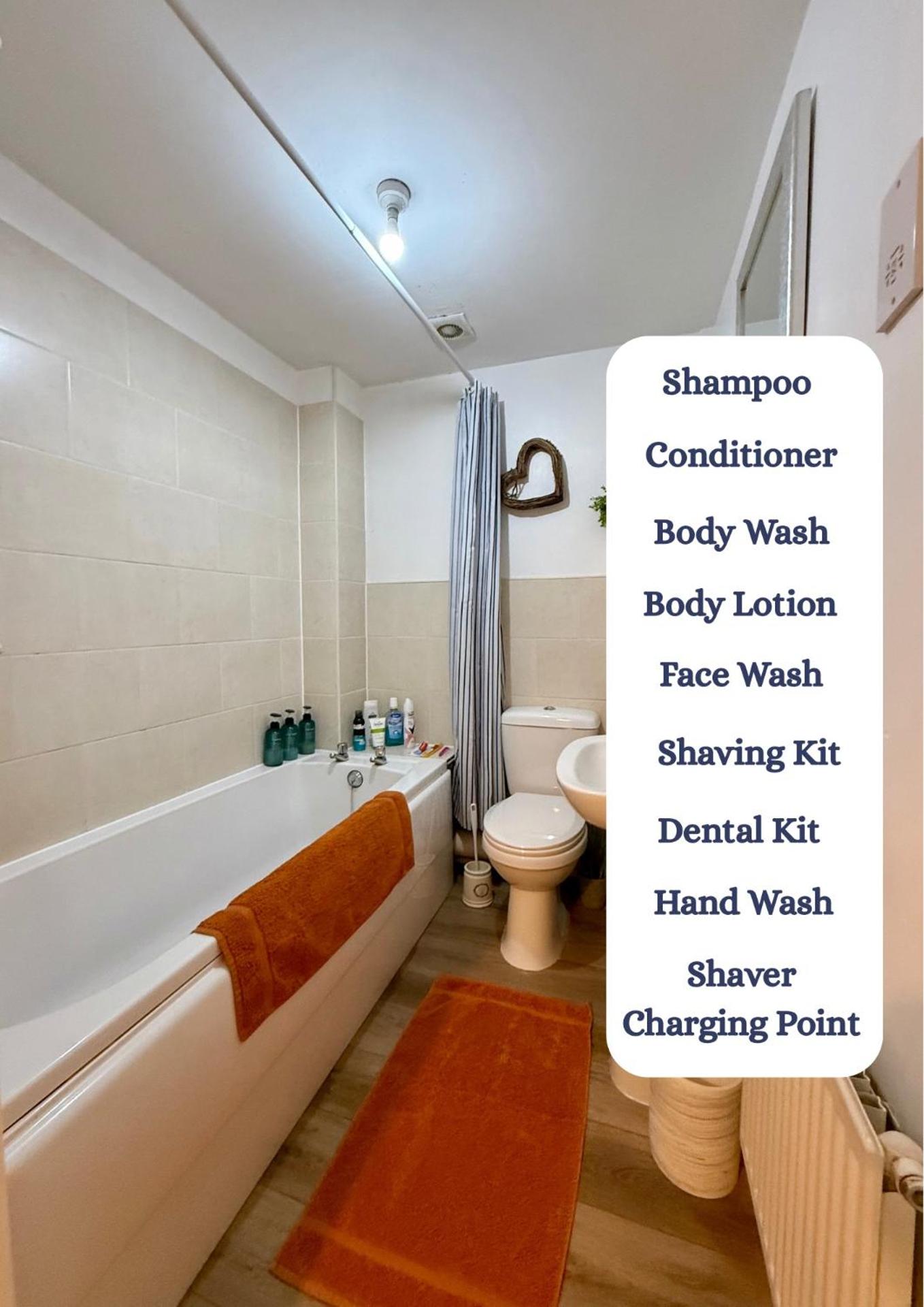 The Chapel - Worcester City - FREE Parking, WI-FI, Toiletries - TVs in rooms - Stocked kitchen - Entire Apart - Self Check-In - Outside Space