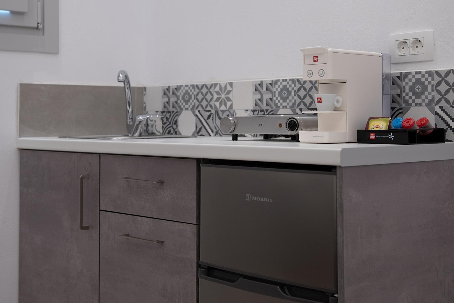 Kitchen or kitchenette