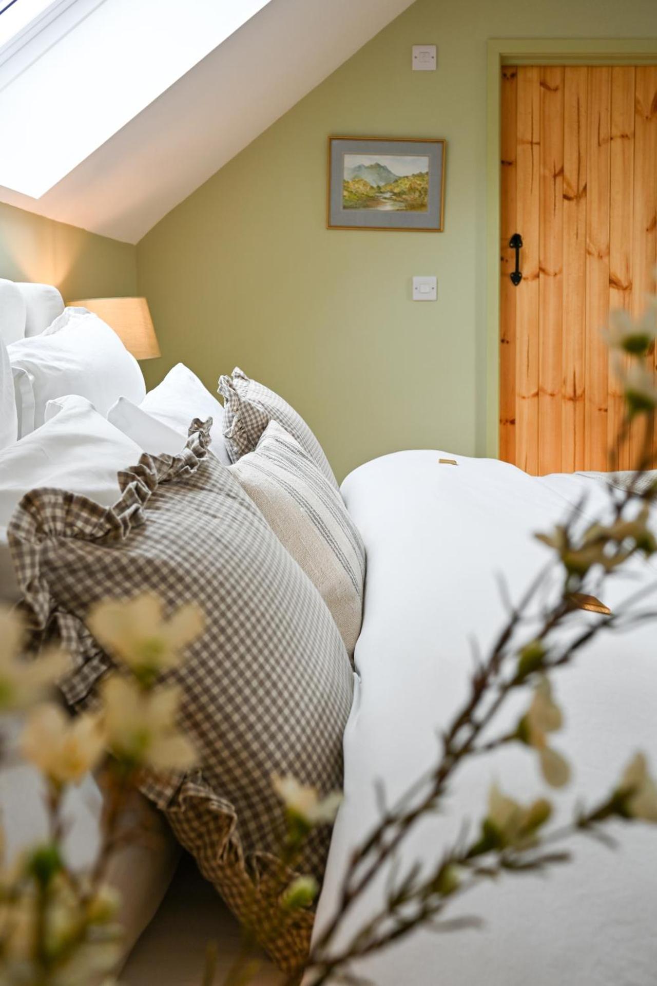 Treetops at Cherry Tree Cottage