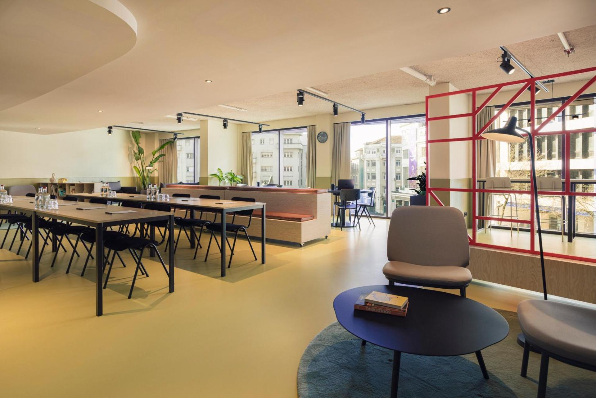 Meeting/conference room