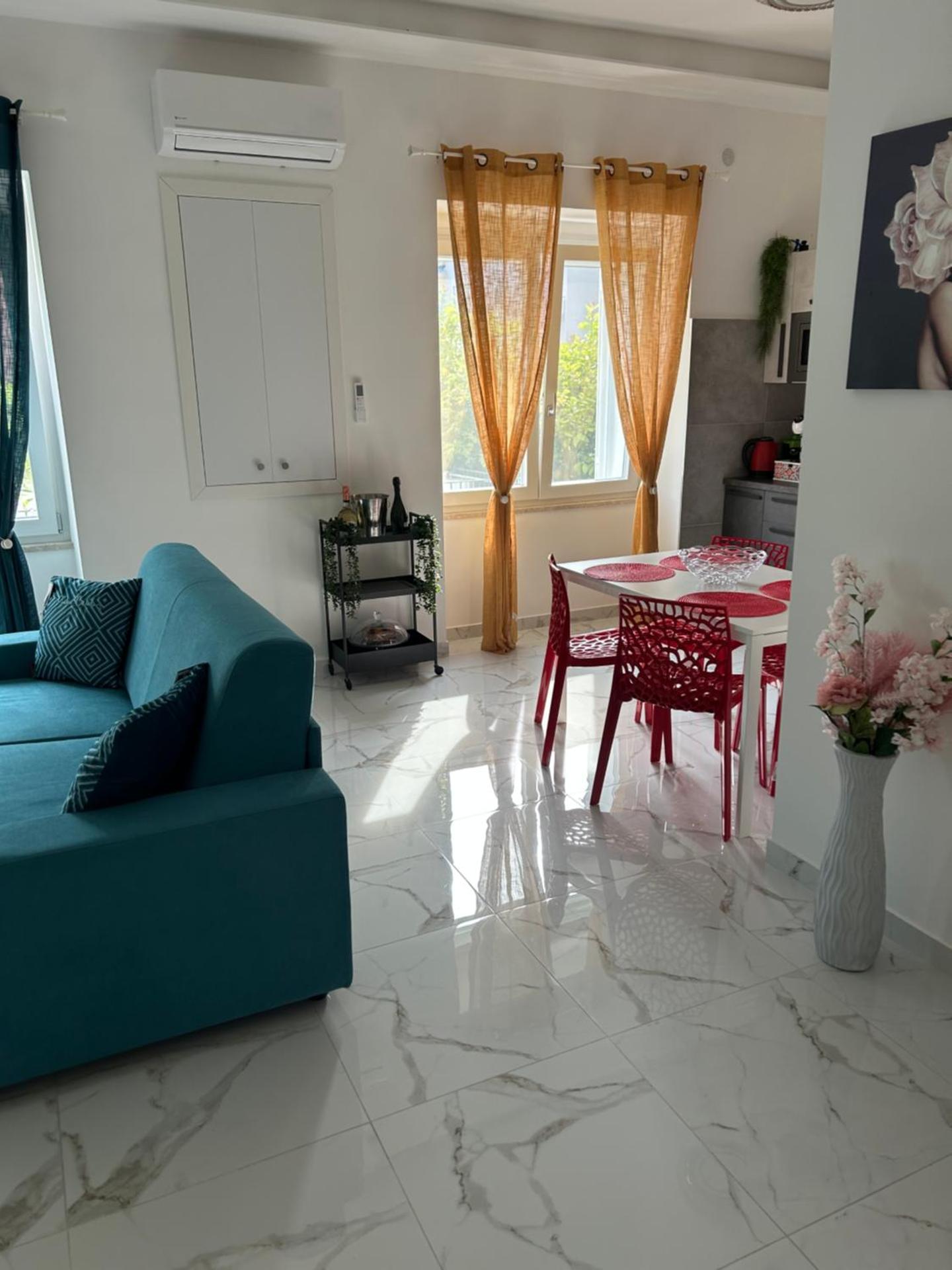 Corso Italia Holiday Home