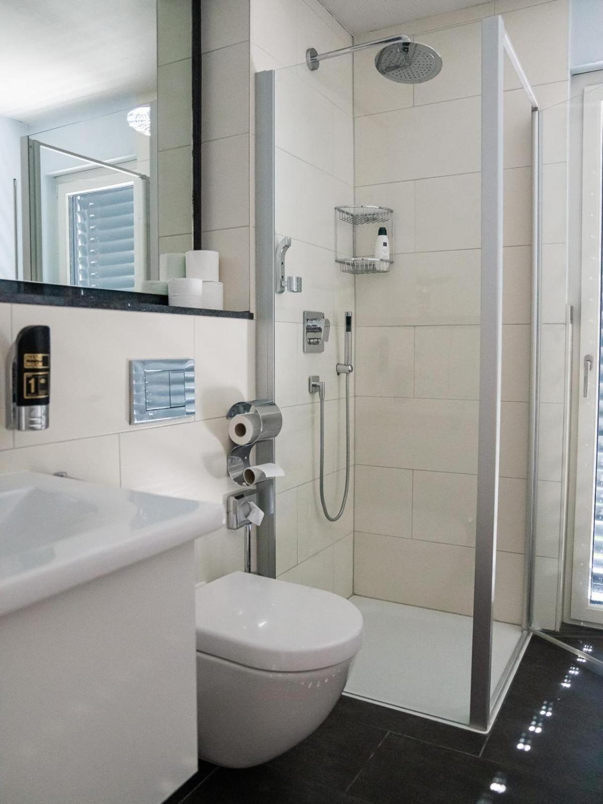 K&T Estates Resort & Spa, Frankfurt